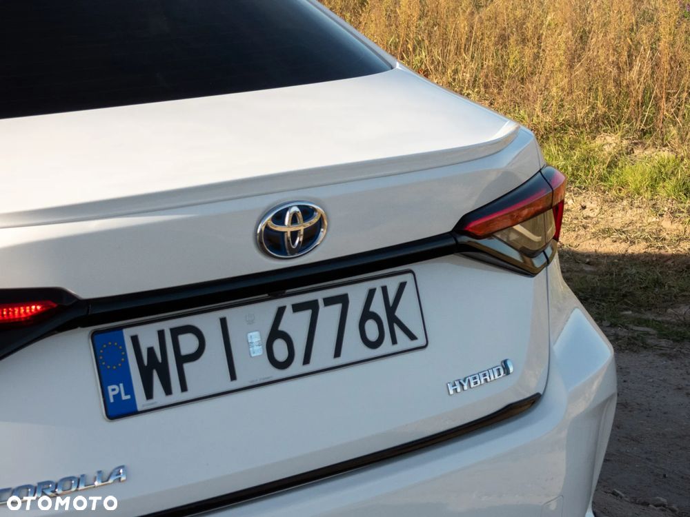 Toyota Corolla 1.8 Hybrid Comfort - 12
