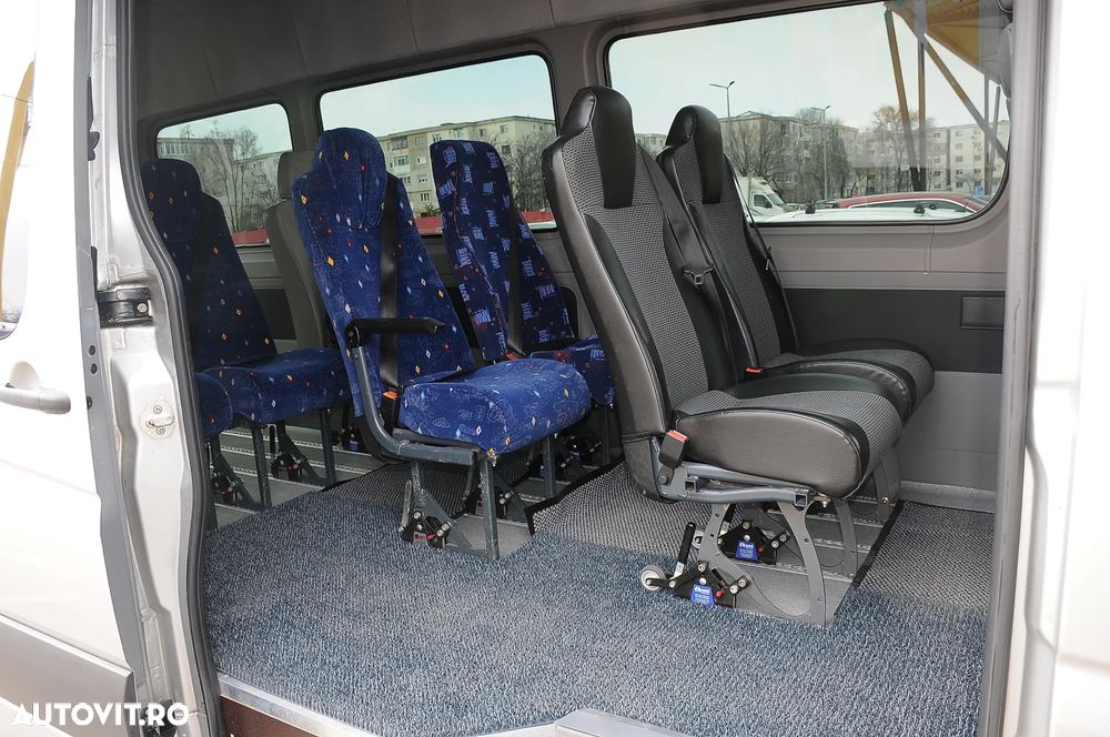 Mercedes-Benz Sprinter - 16