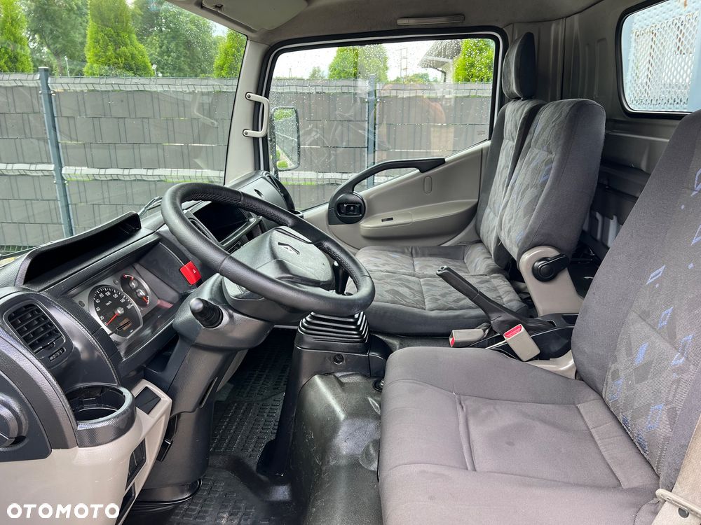 Renault Maxity - 26