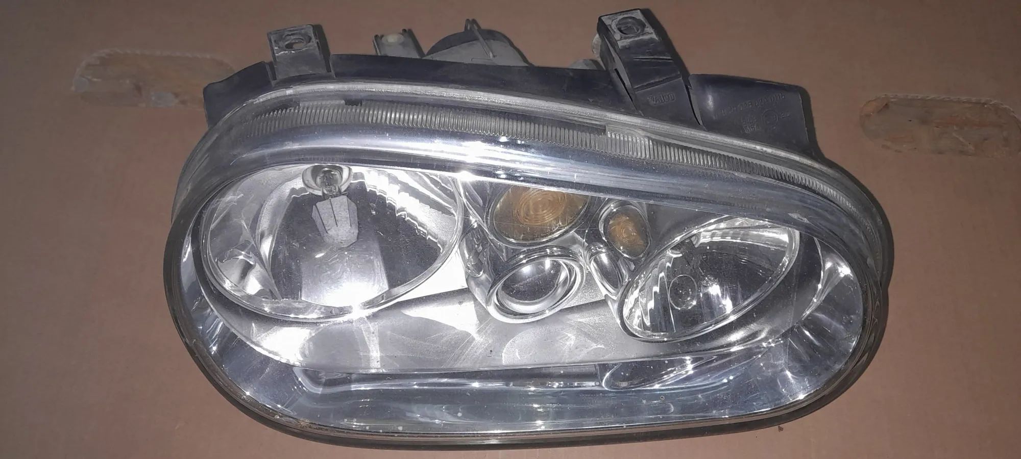 REFLEKTOR LEWY PRAWY LAMPA PRZÓD  VW GOLF 4 IV - 1