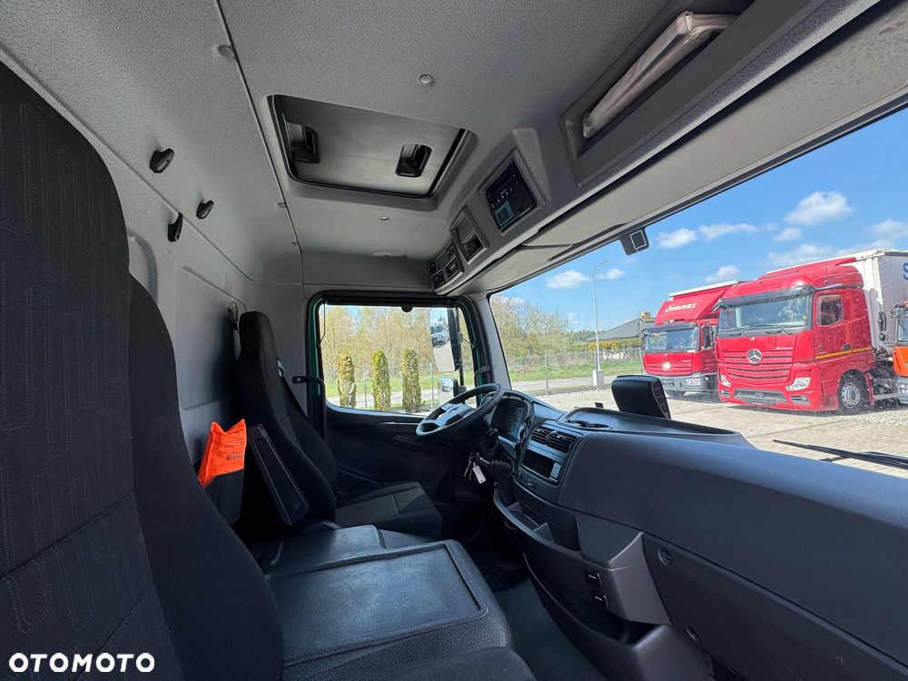 Mercedes-Benz ATEGO 1221 CHŁODNIA 5.10m Hakowa Lamberet - 33