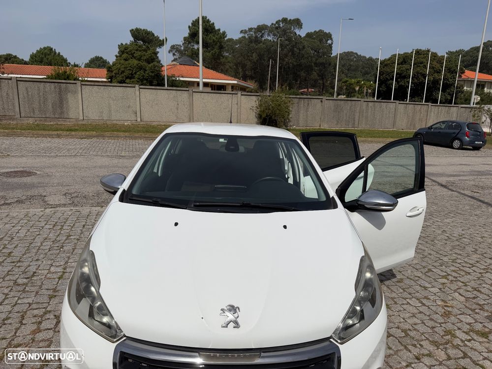 Peugeot 208 1.6 BlueHDi Style - 3