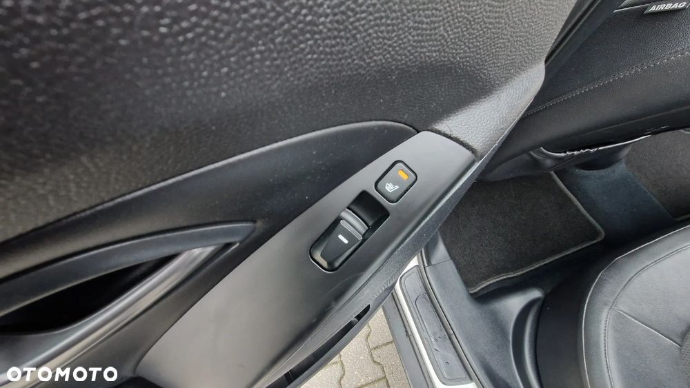 Hyundai ix35 1.7 CRDi Premium 2WD - 19