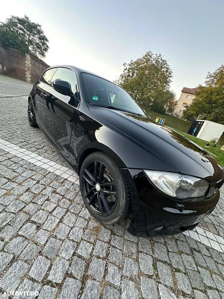 BMW Seria 1 123d - 6