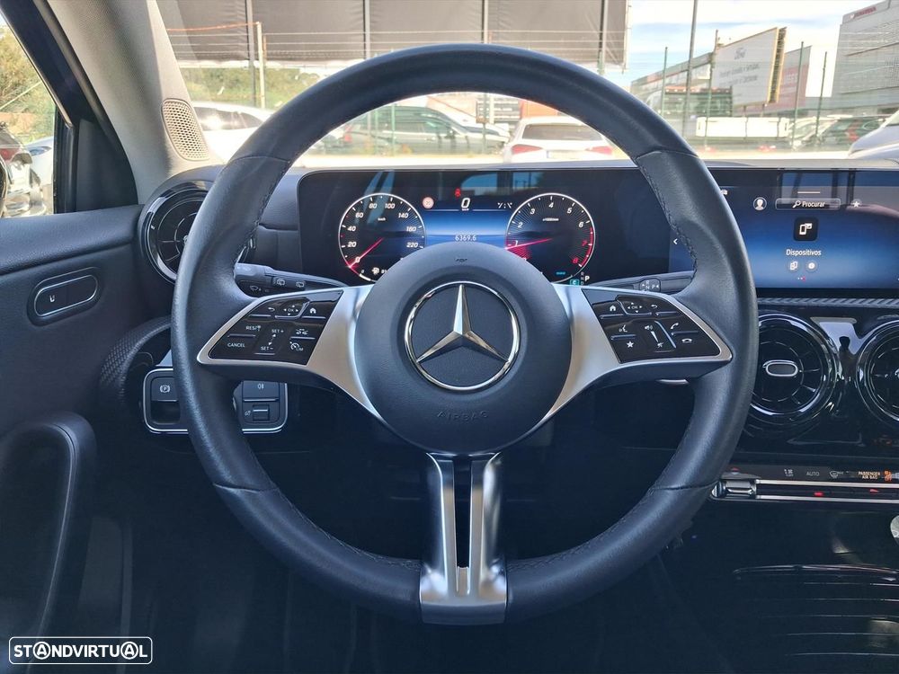 Mercedes-Benz A 200 Standard - 22