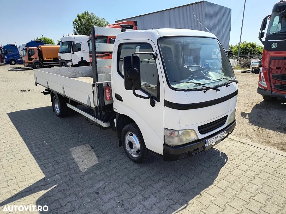 Toyota Dyna - 1