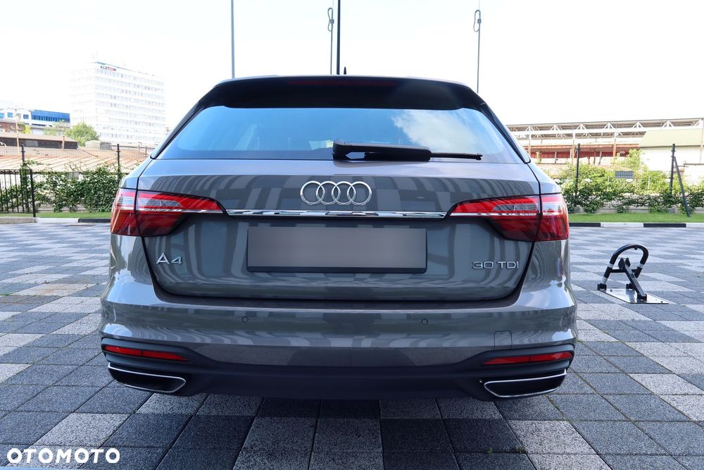 Audi A4 Avant 30 TDI mHEV S tronic - 7
