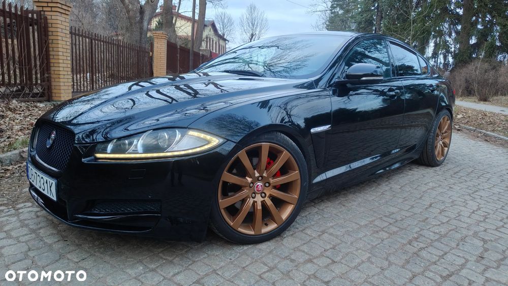 Jaguar XF 3.0 V6 D Portfolio - 4