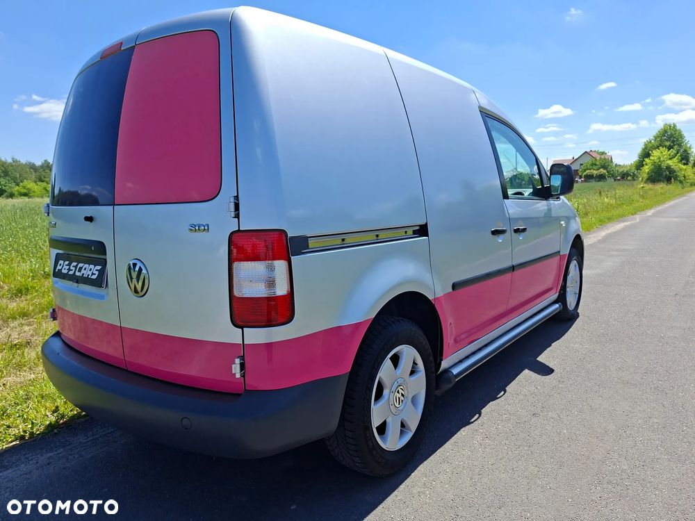 Volkswagen Caddy - 10