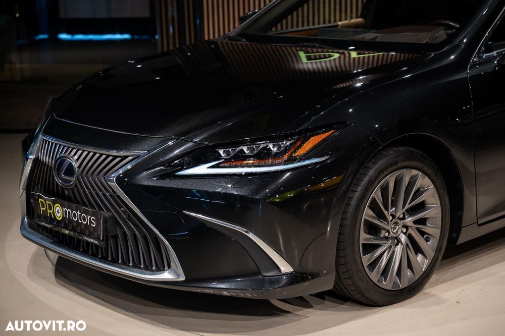 Lexus Seria ES - 2