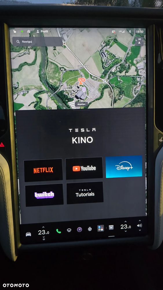 Tesla Model X Long Range - 23