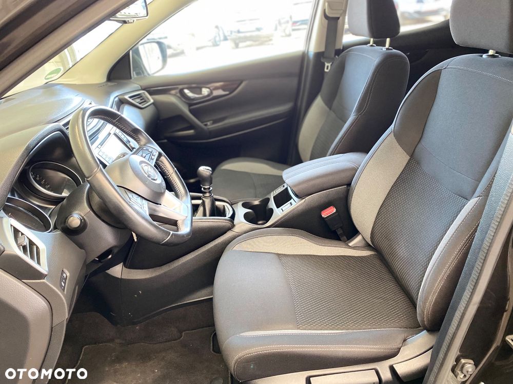Nissan Qashqai 1.5 dCi DPF I-Way - 8