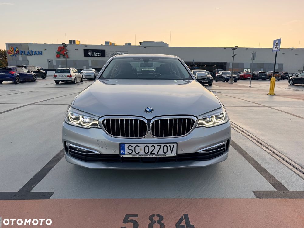 BMW Seria 5 530i xDrive Luxury Line - 8