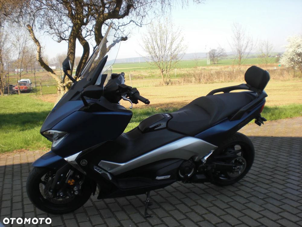 Yamaha Tmax - 5