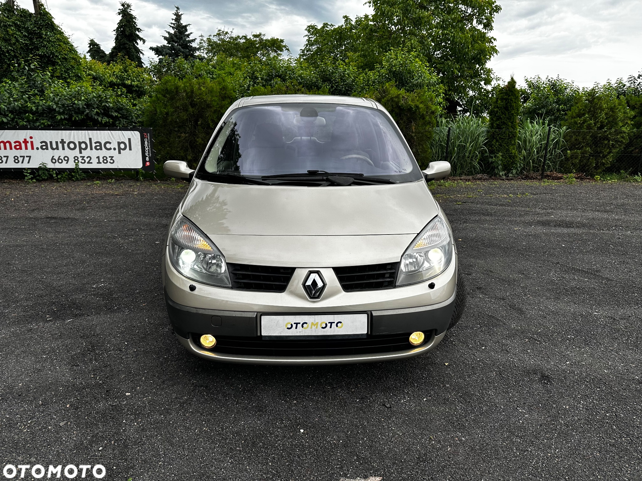 Renault Scenic 2.0 16V Luxe Dynamique - 5