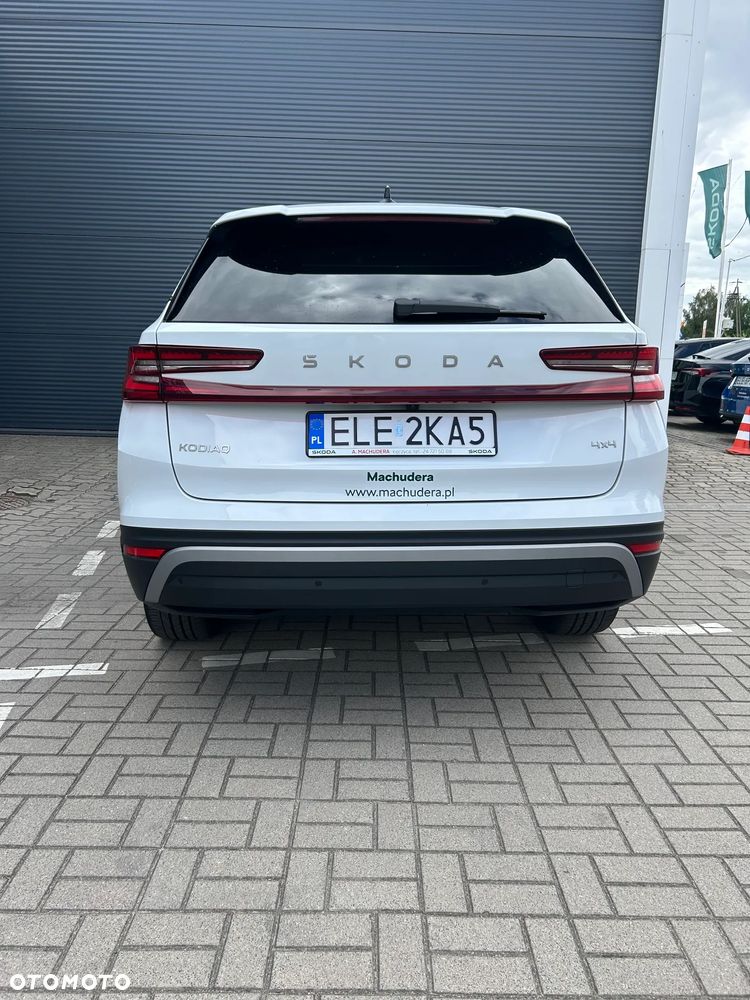 Skoda Kodiaq 2.0 TDI 4x4 Selection DSG - 5