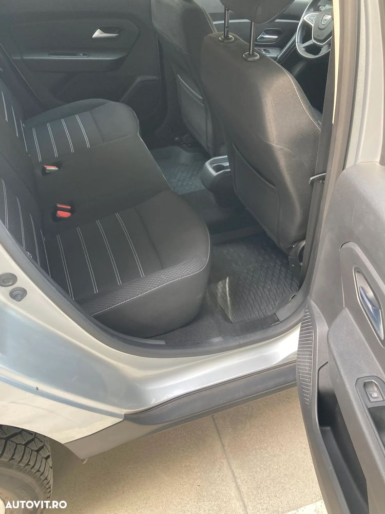 Dacia Duster Blue dCi 115 Comfort - 28