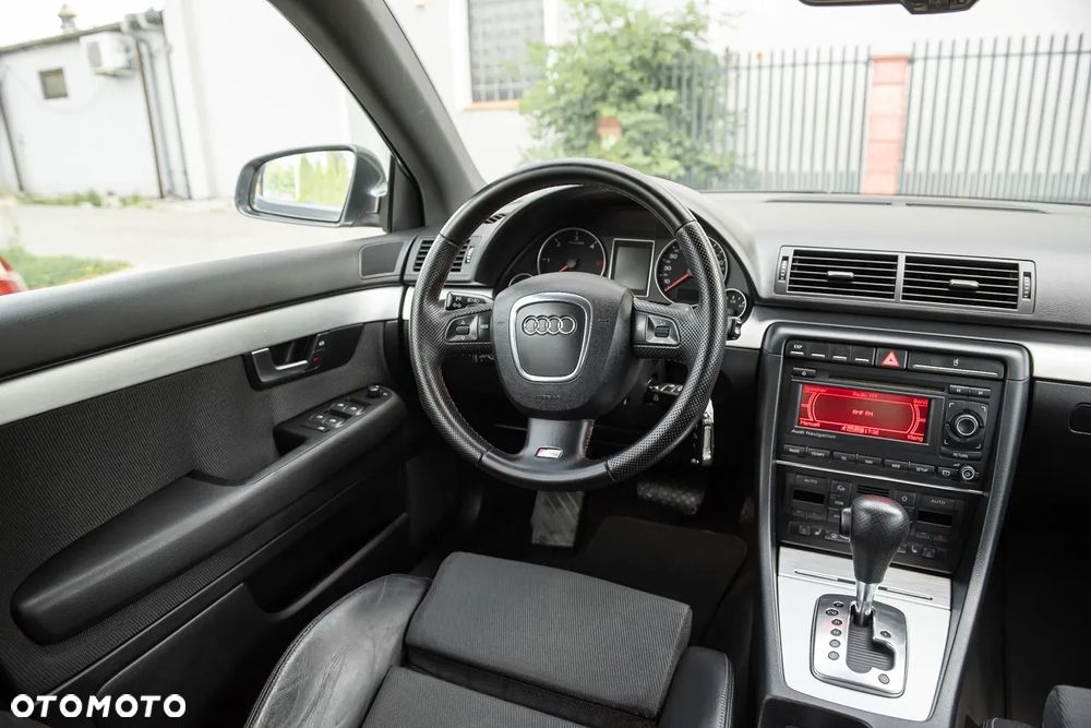 Audi A4 Avant 2.0 TDI DPF multitronic - 22