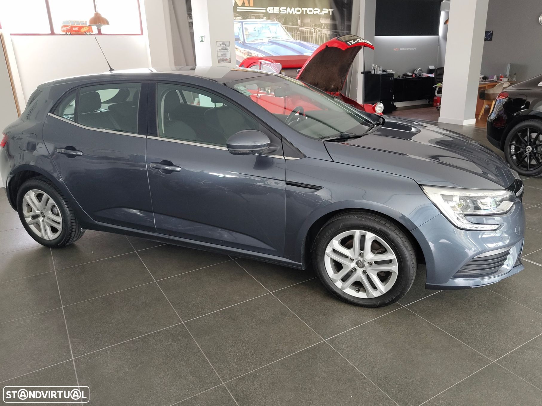 Renault Mégane - 1
