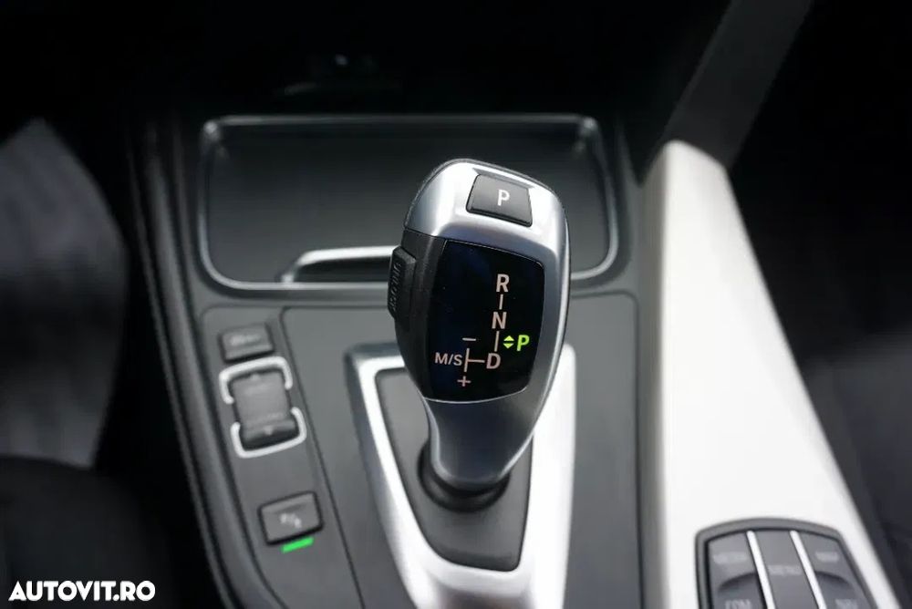 BMW Seria 3 - 23