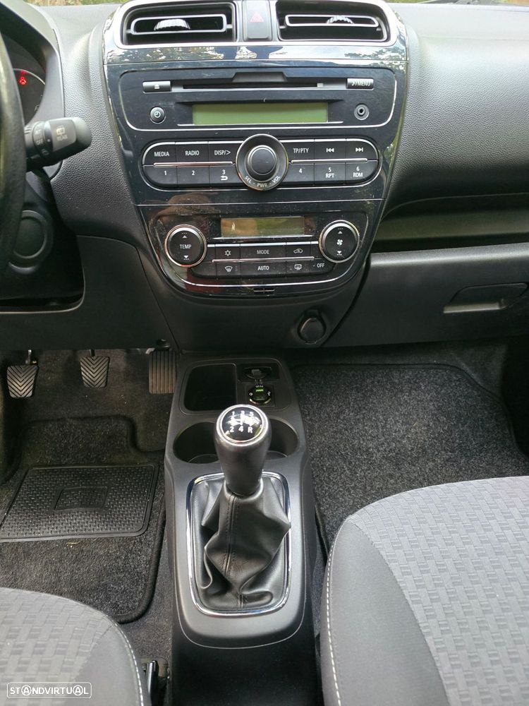 Mitsubishi Space Star 1.2 Intense - 16