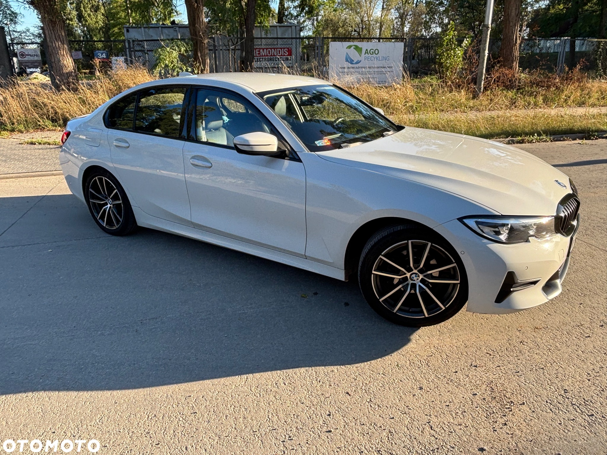 BMW Seria 3 318i - 6