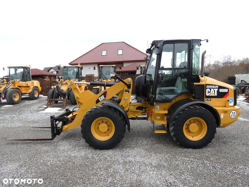 Caterpillar CAT 908M Z Niemiec / 3.372mtg po serwisie / Super Stan / - 1