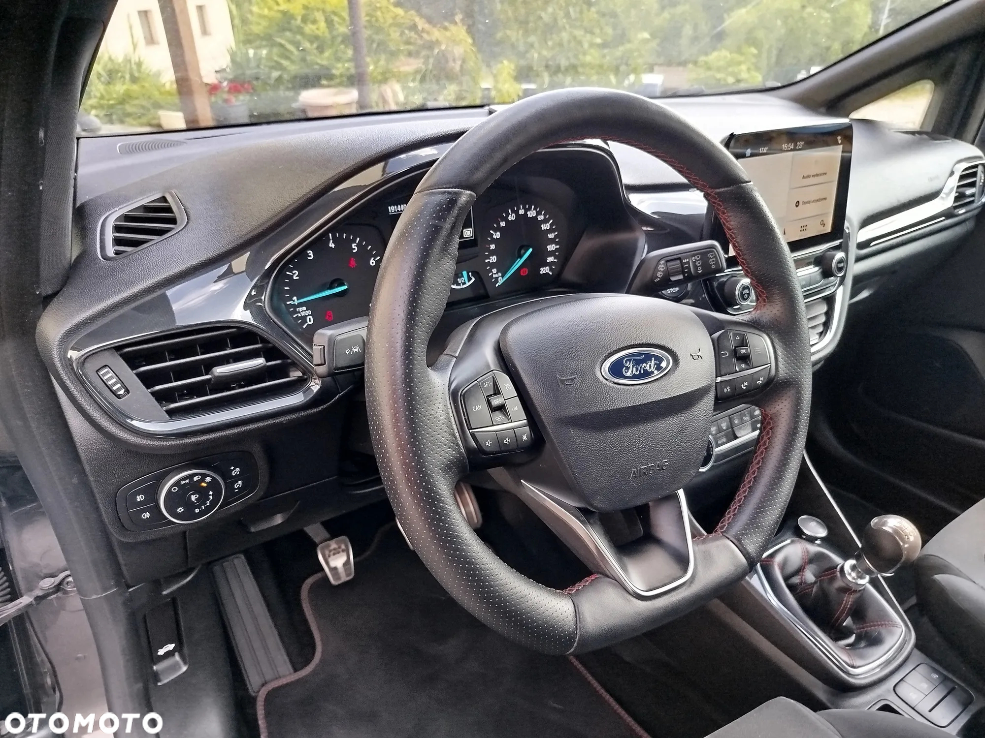 Ford Fiesta 1.0 EcoBoost S&S ST-LINE X - 10