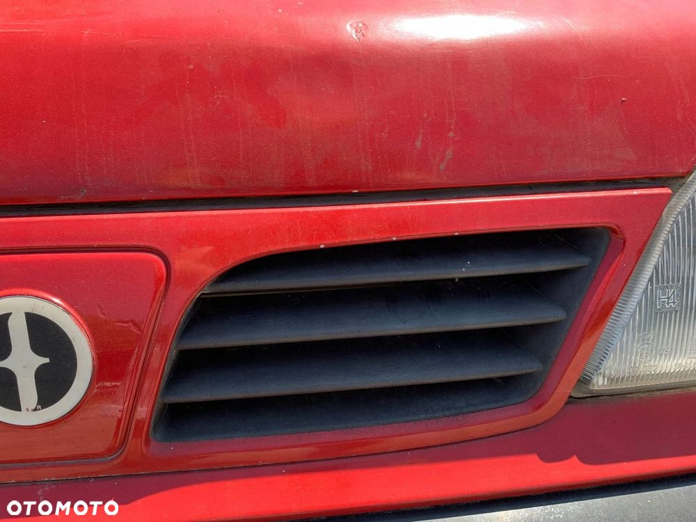 Atrapa chłodnicy Grill Daewoo FSO Polonez WWA - 2