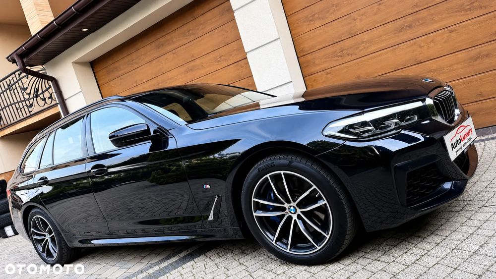 BMW Seria 5 530e M Sport Edition - 12