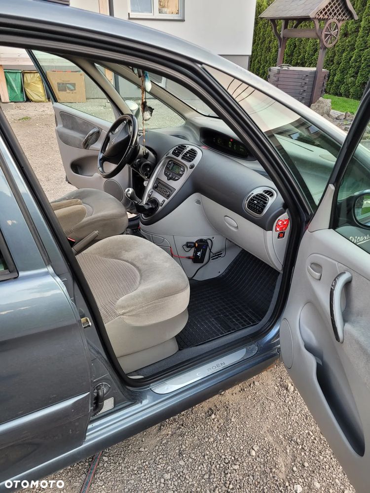 Citroën Xsara Picasso 1.6 Confort - 17
