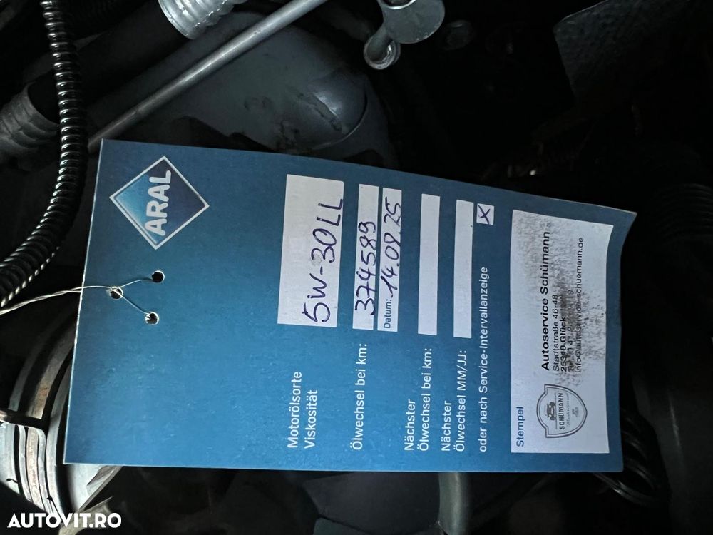 Volkswagen Caravelle - 26