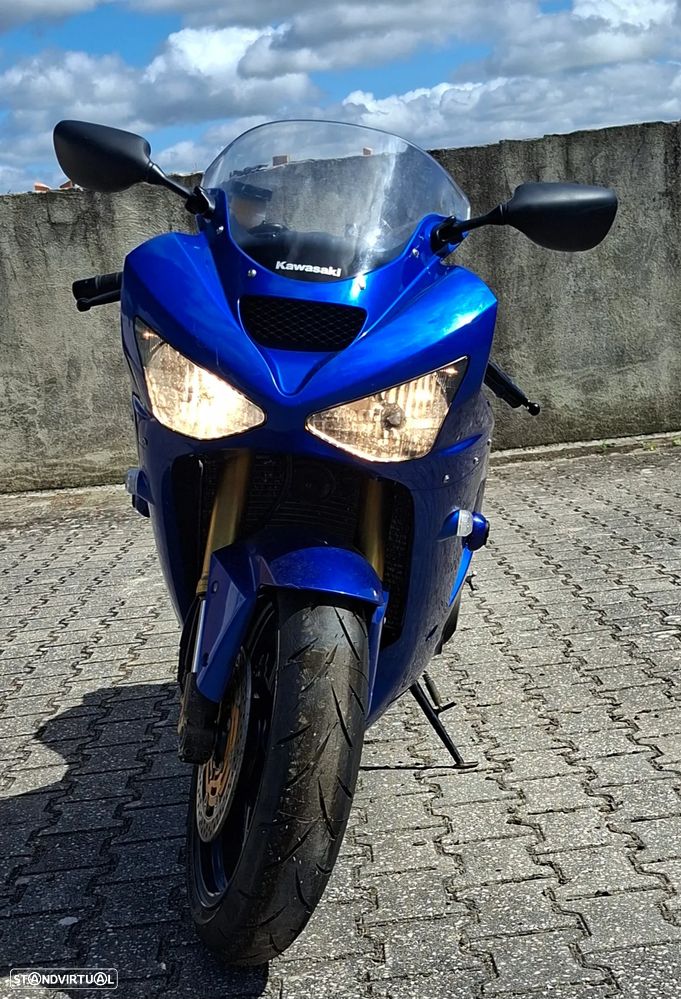 Kawasaki ZXR 636 - 9