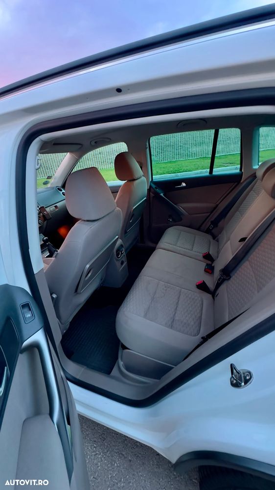 Volkswagen Tiguan 2.0 TDI DPF 4Motion Track&Field - 9