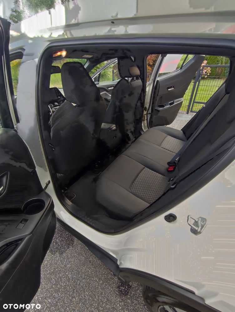 Toyota C-HR - 21