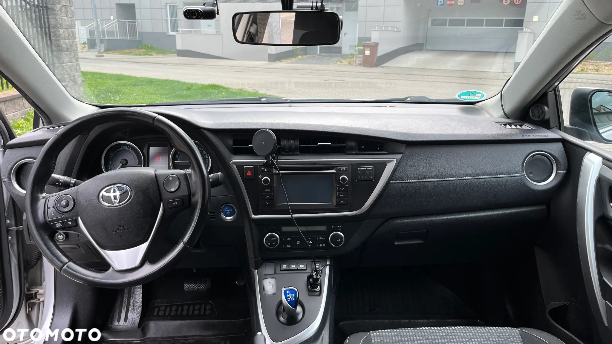 Toyota Auris - 12