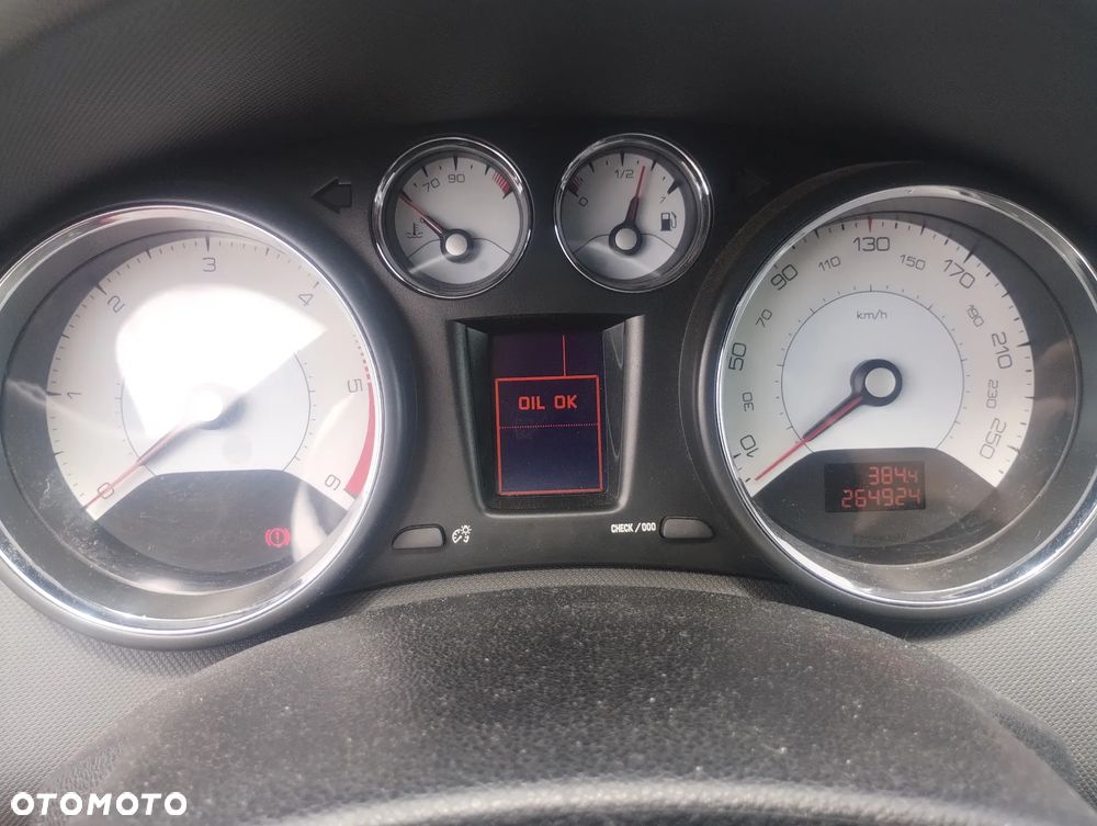 Citroën C5 1.6 HDi Attraction - 9