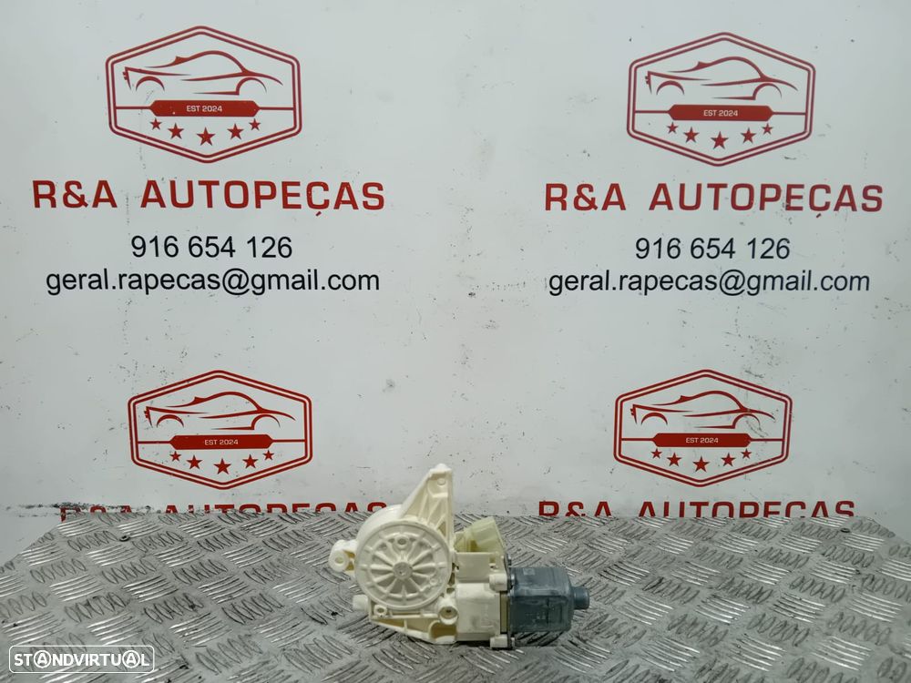 Motor Elevador Vidro Porta Trás Esquerdo Mercedes Class C W204 A2048200542 Original - 4