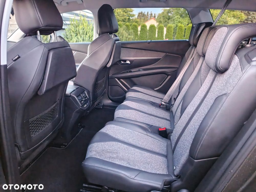 Peugeot 5008 1.6 PureTech Allure S&S EAT8 - 32
