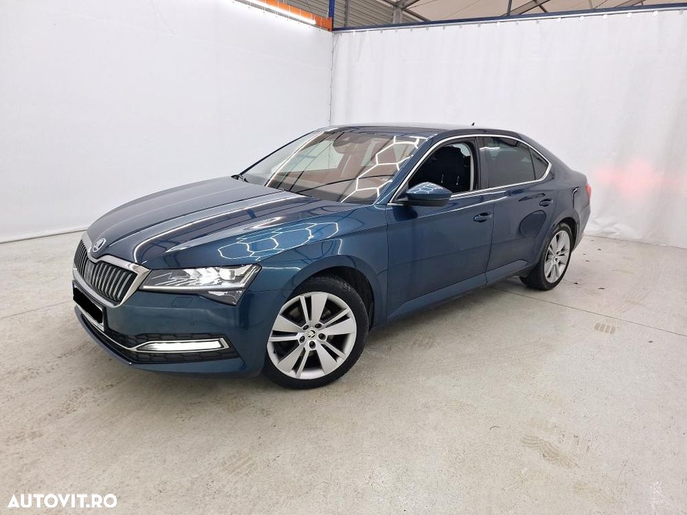 Skoda Superb Combi 2.0 TDI DSG Style - 1