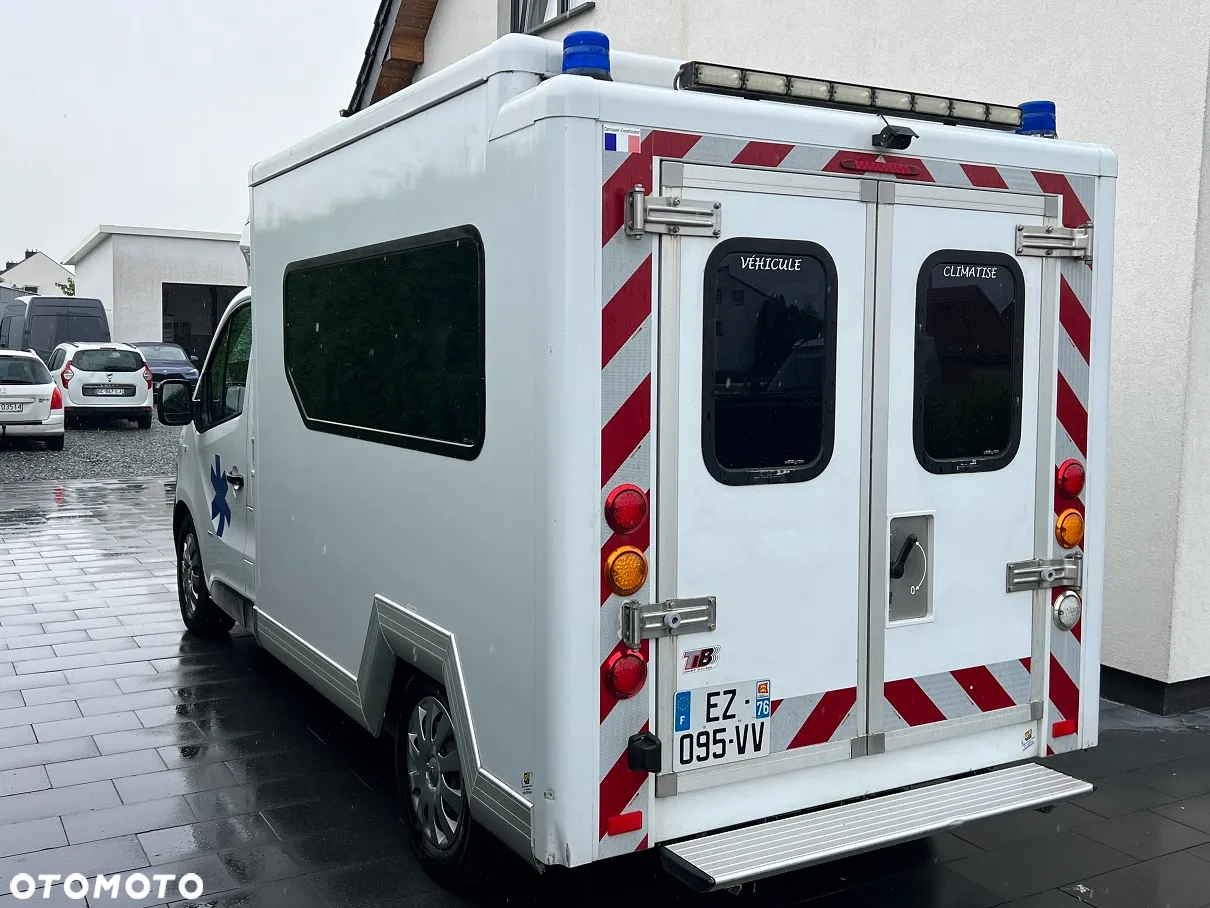 Opel Vivaro Kontener Karetka Kamper Ambulans Ambulance EN1789 - 4