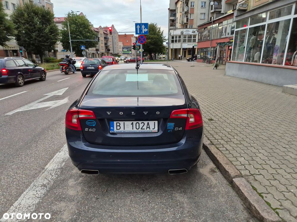 Volvo S60 - 3