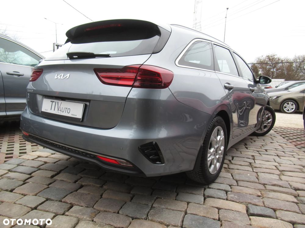 Kia Ceed 1.5 T-GDI M - 4