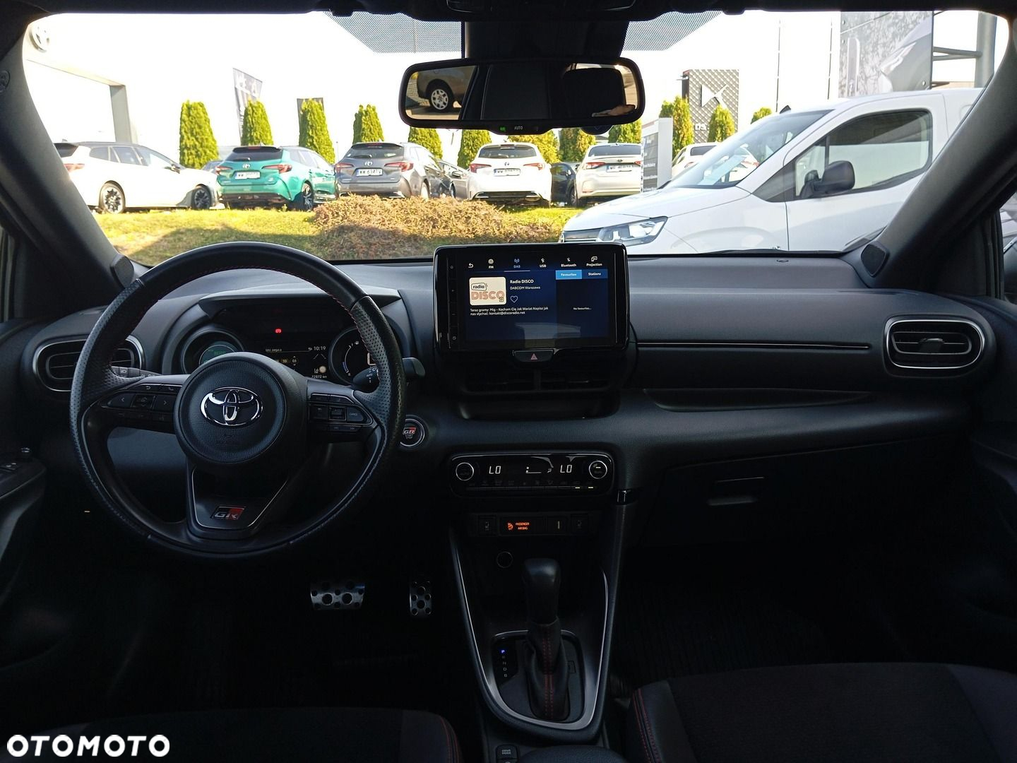 Toyota Yaris - 10