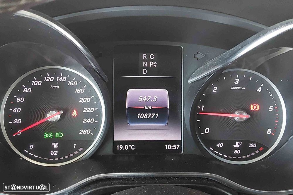 Mercedes-Benz V 250 d Longo Avantgarde - 7