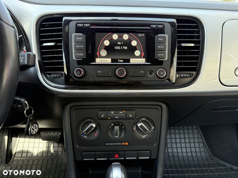 Volkswagen Beetle - 7