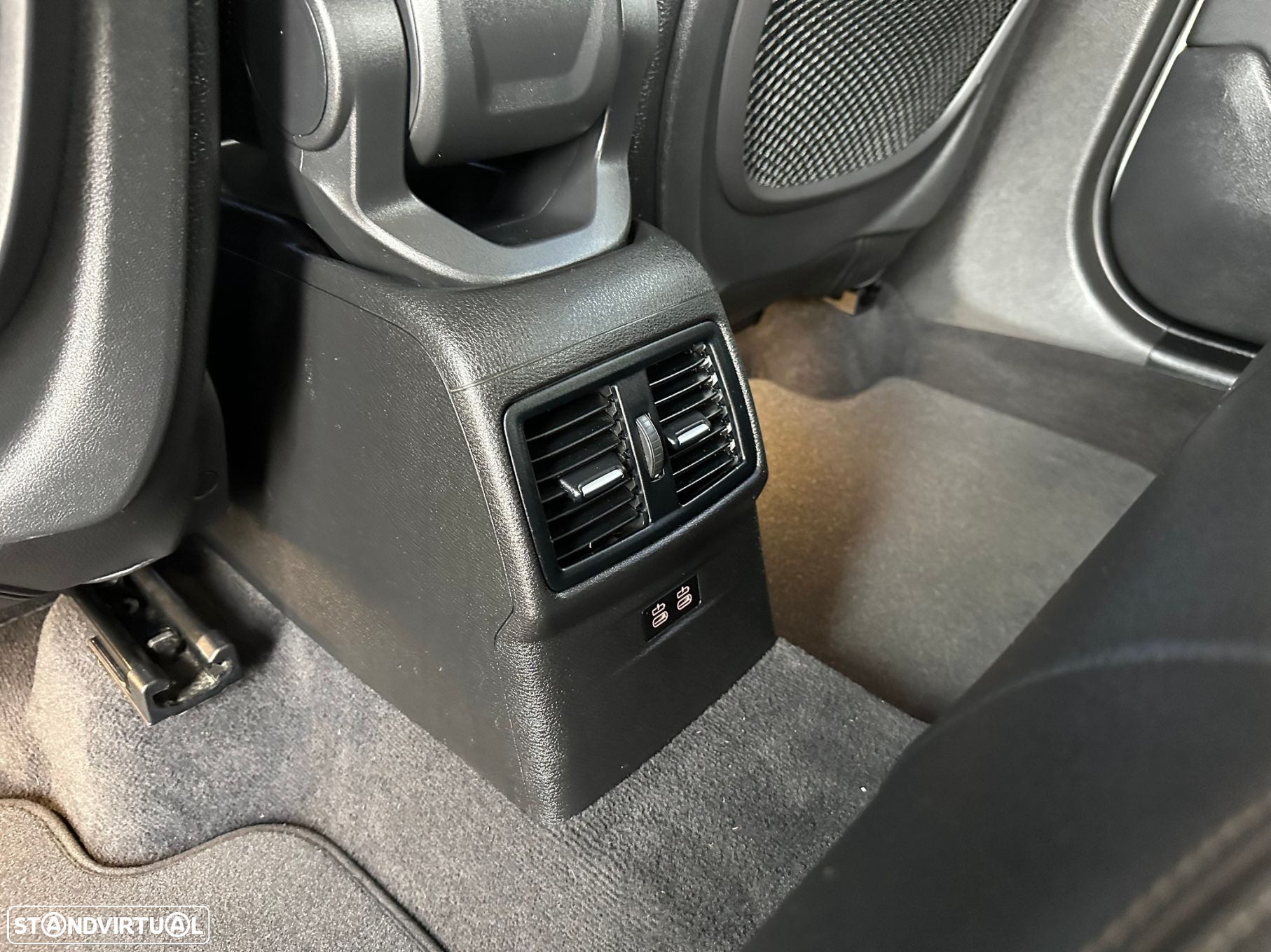 BMW X1 25 e xDrive xLine - 42