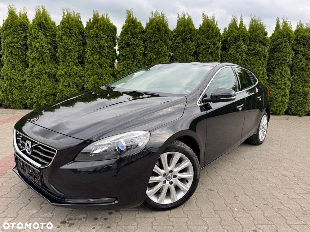 Volvo V40 D4 Geartronic Summum - 2