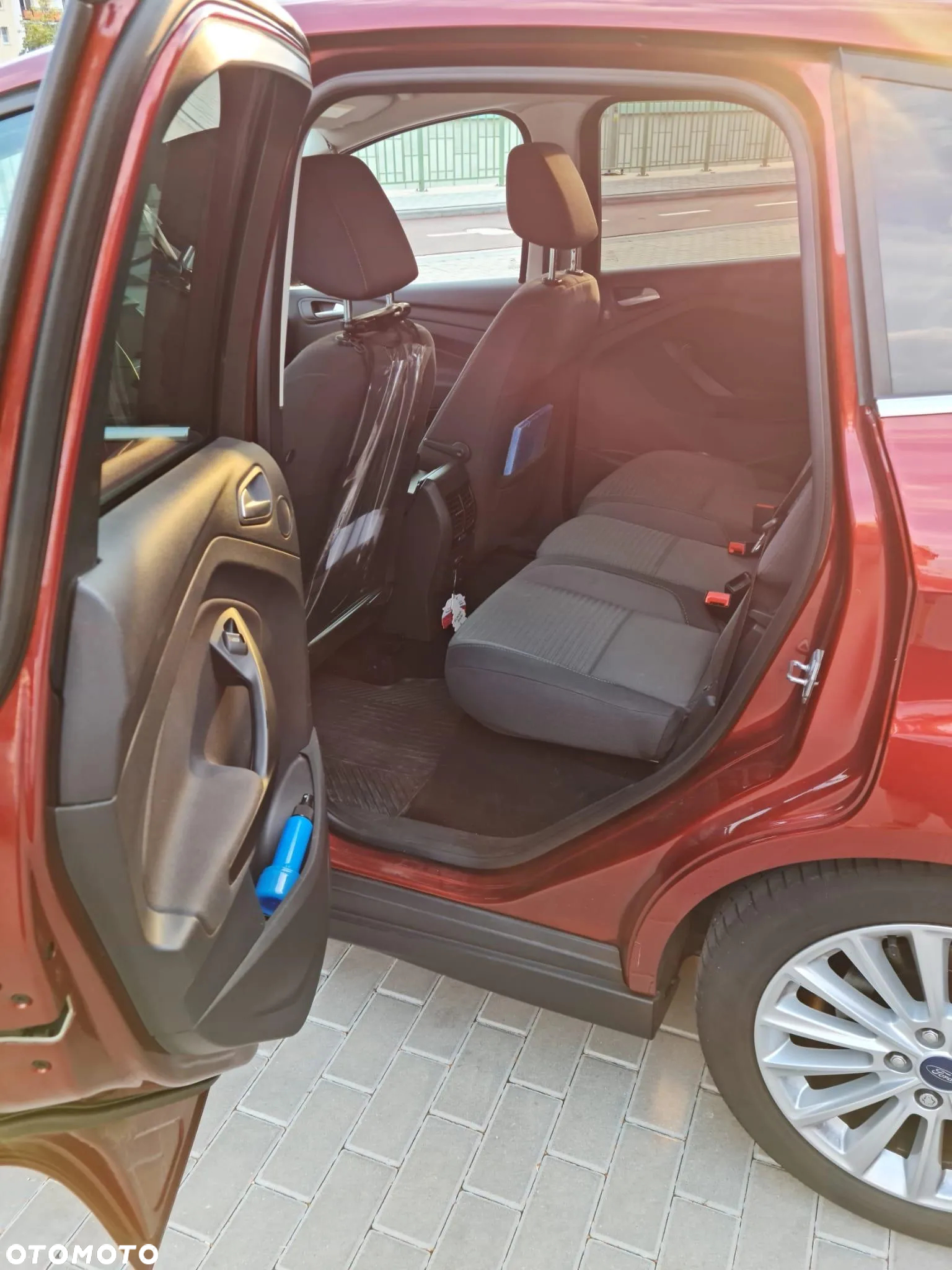 Ford C-MAX 1.5 EcoBoost Titanium ASS - 8