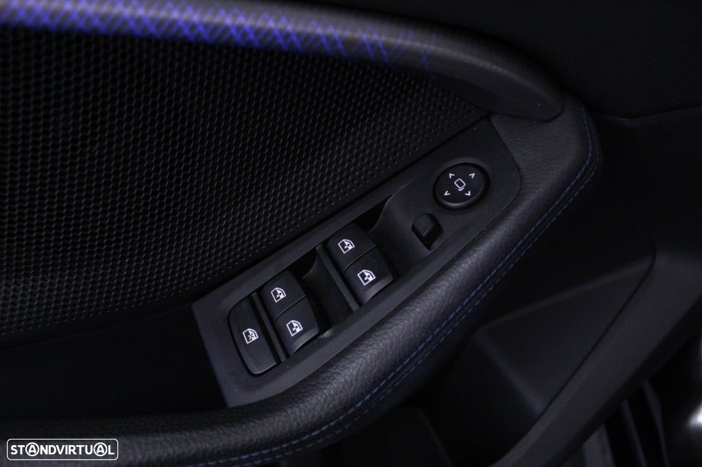 BMW 116 d Pack Desportivo M Auto - 20